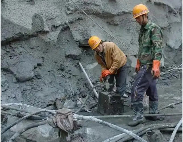 昆玉地基下沉注浆
